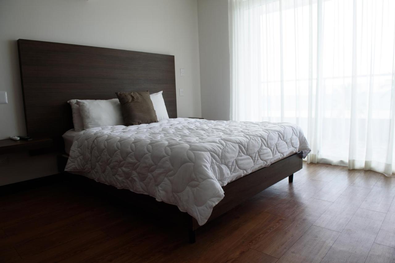 Puerto Azul Hotel Пунтаренас Екстериор снимка