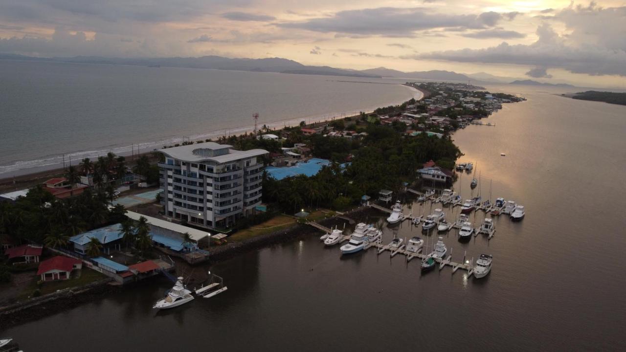 Puerto Azul Hotel Пунтаренас Екстериор снимка