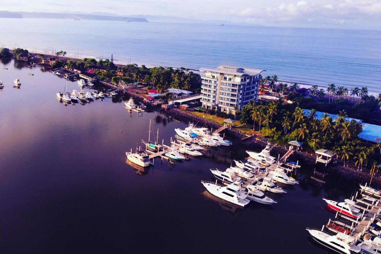 Puerto Azul Hotel Пунтаренас Екстериор снимка