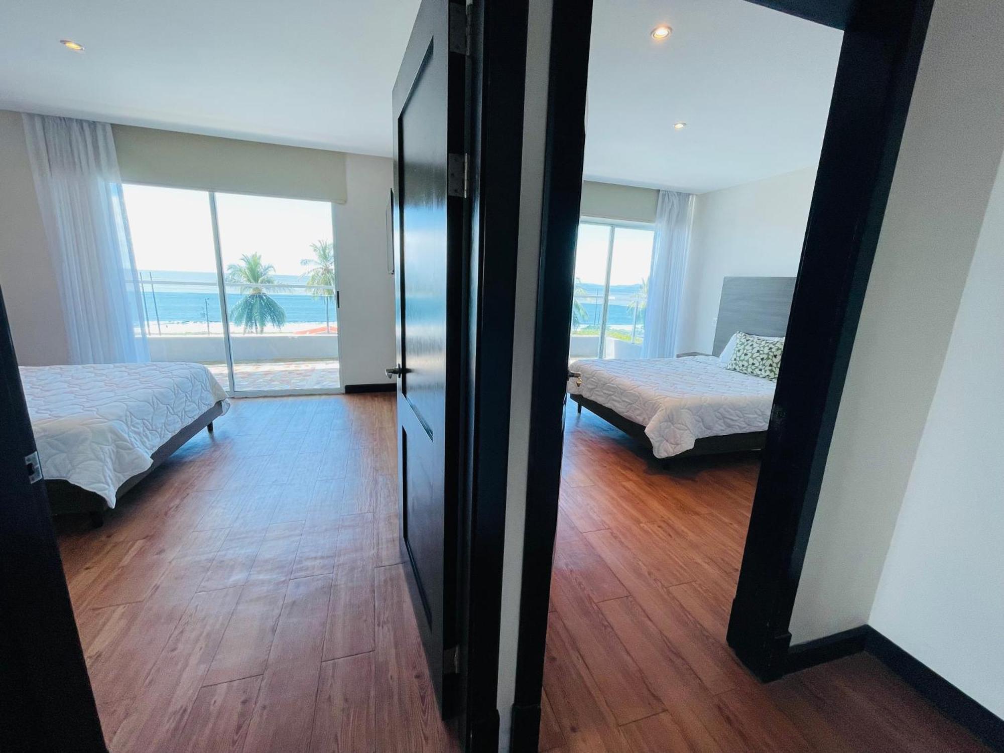 Puerto Azul Hotel Пунтаренас Екстериор снимка