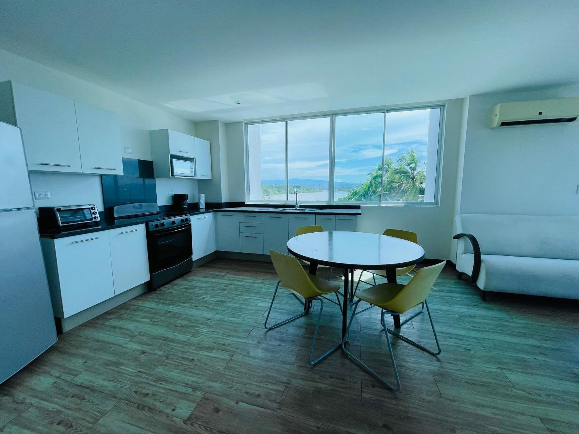Puerto Azul Hotel Пунтаренас Екстериор снимка