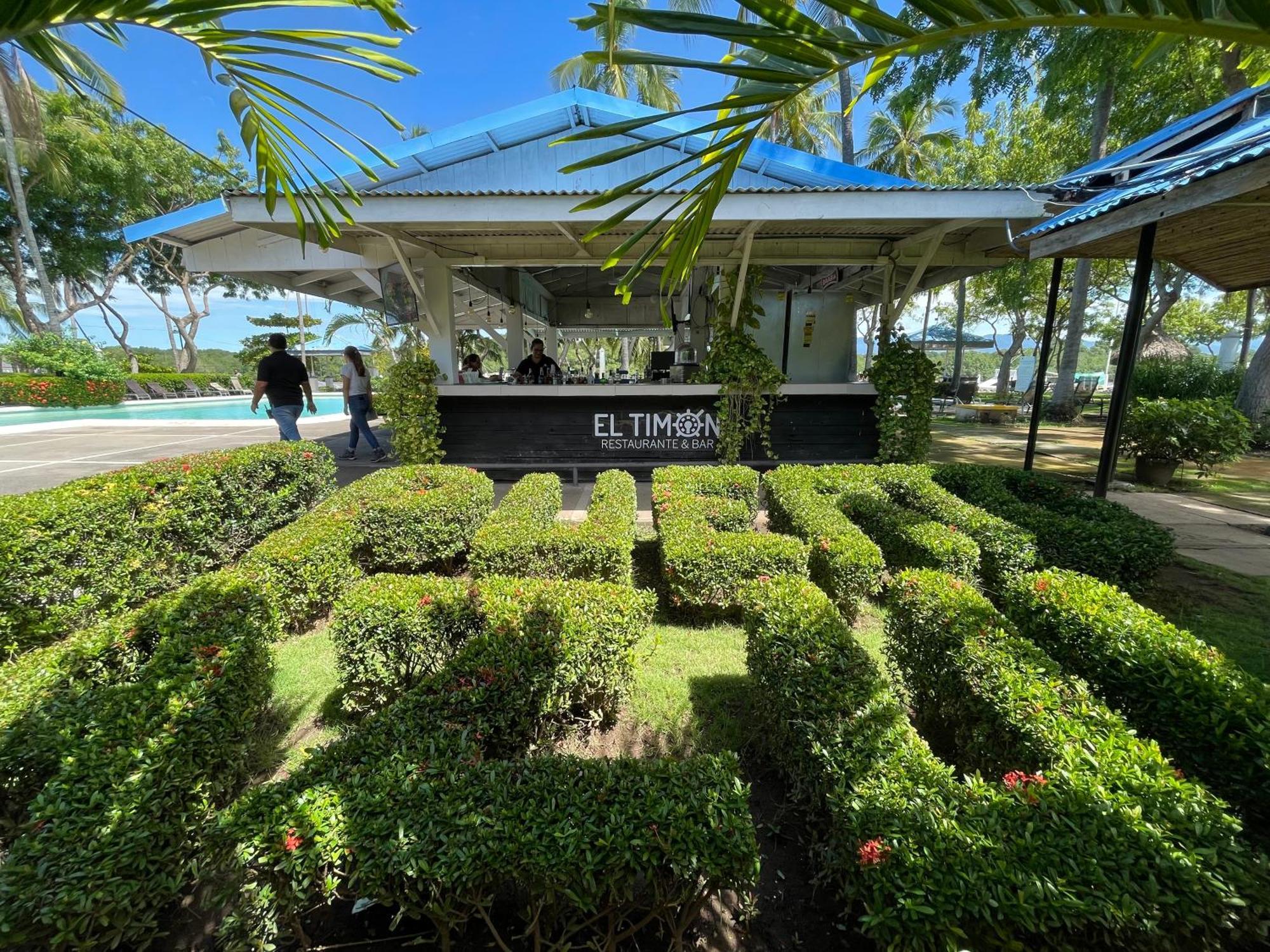 Puerto Azul Hotel Пунтаренас Екстериор снимка