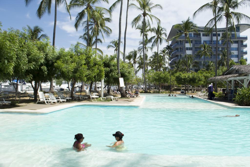 Puerto Azul Hotel Пунтаренас Екстериор снимка